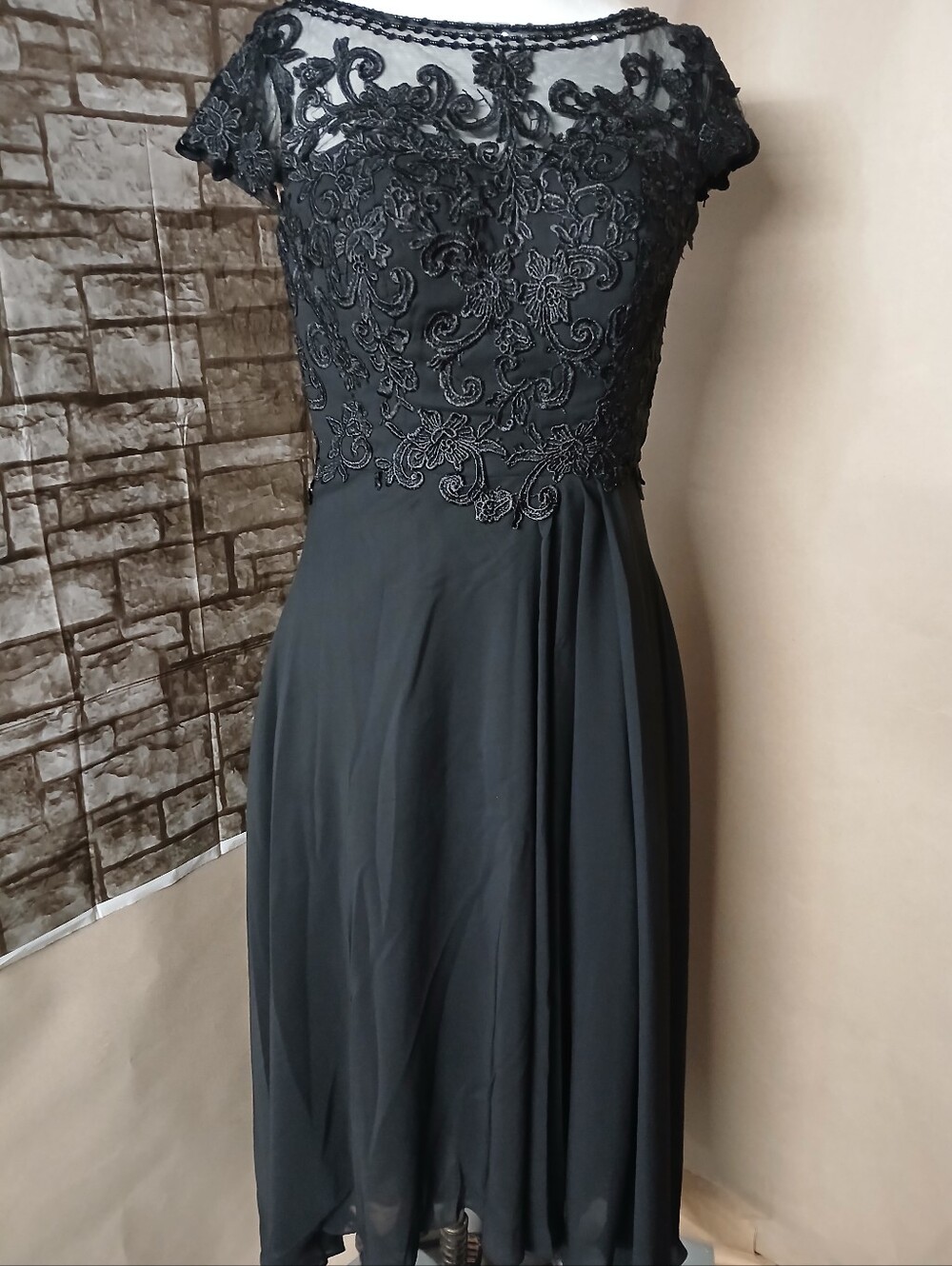 Alden Black Lace Appliqué Maxi Wedding And Porm Dress